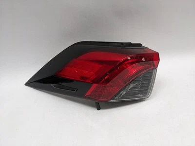 Luz trasera izquierda del conductor Toyota RAV4 2019-2025 TL72 Foto 1 de 4