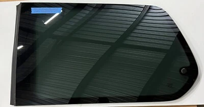 Cuarto de cristal trasero lado conductor honda odyssey 1999-2004 usado Foto 1 de 4