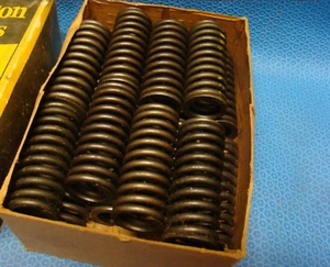 1936 1937 Lincoln Zephyr 267 12 cyl Valve Springs 12 Each 901 HB USA - Picture 1 of 4