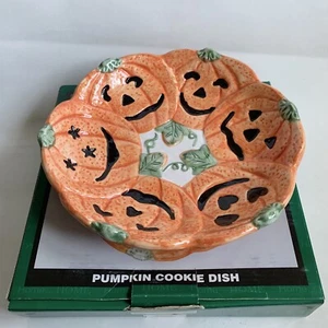 Bandeja para servir plato de galletas de calabaza Holiday Workshop 9 pulgadas naranja porcelana - Imagen 1 de 12