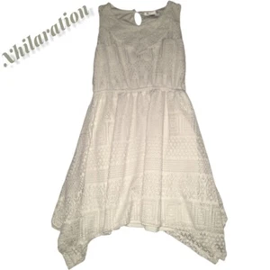 Xhilaration Cream Lace Asymmetrical Sleeveless Dress - Picture 1 of 10