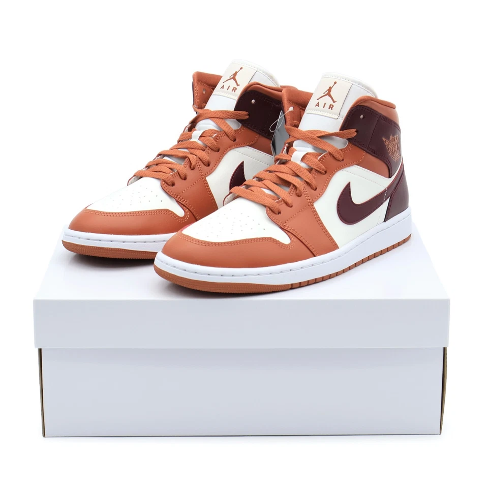 BQ6472-200 Nike Air Jordan 1 Mid Dusty Peach Sail Blanco Noche Granate (Mujeres) Foto 1 de 4