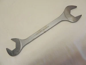 Cornwell Tools AW4444 1-3/8" SAE Four-Way Angle Open-End Wrench 12-3/4'' Long - Picture 1 of 12