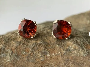 Round Natural Fire Citrine AA Set in Silver Double Prong Filigree Studs 4mm 5mm - Picture 1 of 9