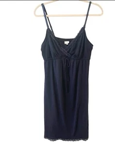 A Pea in the Pod Maternity Nursing Nightgown Medium Navy Lace Trim Size L - Picture 1 of 7