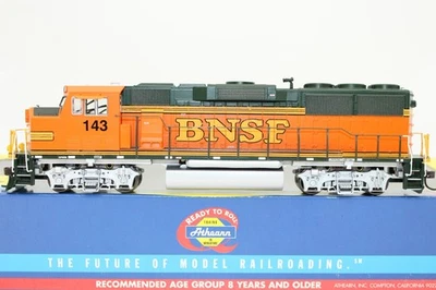 Athearn HO Scale BNSF Heritage 2 EMD GP60M Diesel Locomotive #143 DCC Ready - Image 1 of 4