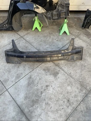 Pontiac G8 GT 2008-2009 (panel de carrocería trasero OEM) negro (solo recogida) Foto 1 de 4