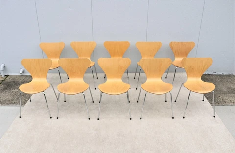 Danish Mid-Century Modern Arne Jacobsen Style Series 7 Chairs Set of 10 Cover