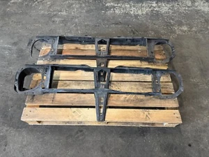 1 x original VW Golf II 2 19E 1.6 GTI G60 lock carrier front carrier front mask - Picture 1 of 4