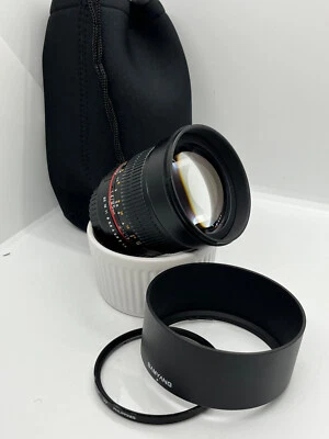 Samyang F1.4/85mm AS IF UMC *Manual Focus* Canon EF UV Hood Brand New Case MINT - Image 1 of 4