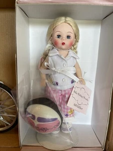 Madame Alexander 8"" Puppe 41580 - Fahrradfahren Wendy, Neu im Karton - Bild 1 von 3