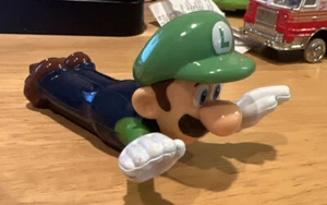 2017 Nintendo Super Mario Bros Flying Luigi McDonald's Toy 3.5" Action Figure - Picture 1 of 4