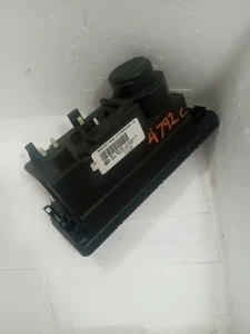 98-03 MERCEDES CLK430 E430 E320 CENTRAL VACUUM LOCK PUMP 2108001148 for parts - Picture 1 of 8