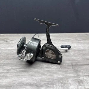 Mulinello da spinning vintage Shakespeare con cuscinetti a sfera 2240 - Foto 1 di 7