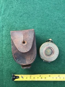 Brújula vintage de latón de trabajo inusual de la Primera Guerra Mundial” The Magnapole “- Sargento Lionel Simons - Imagen 1 de 10