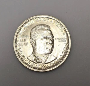 1946 Brilliant Uncirculated Booker T Washington Silver Commemorative Half Dollar - Picture 1 of 2