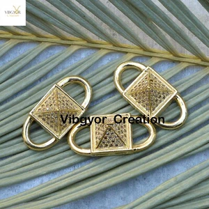 Conector de fabricación de pulsera Pave Diamond Finding en plata maciza 925 enchapado en oro - Imagen 1 de 3