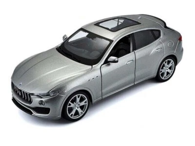 Maserati Levante - Modelo plateado fundido a presión escala 1:24 - Burago 2018SIL Foto 1 de 2