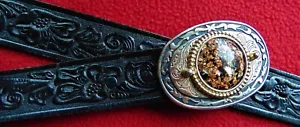 NUOVA CINTURA UOMO WESTERN IN PELLE NERA E FIBBIA LUCITE VINTAGE RIEMPITA IN ORO - Foto 1 di 12