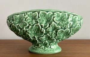 Vintage SylvaC 2044 Mantel Vase Jardiniere 7" Ivy Ware Range 1950's - Picture 1 of 8