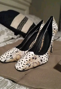 Bottega Veneta Heels Size 39 (US WOMEN SIZE 9) Elaphe Circle - Picture 1 of 6