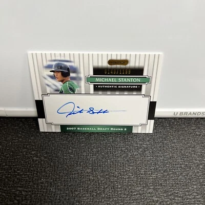 2007 Razor Giancarlo Stanton Auto Rookie Card - Image 1 of 2