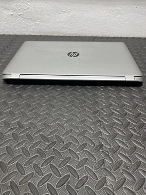 Portátil HP Pavilion 17 AMD A10 - Imagen 1 de 4