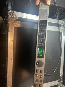 Behringer Virtualizer Pro DSP2024P 24 Bit Multi-Engine Effects Processor AS IS - Picture 1 of 4