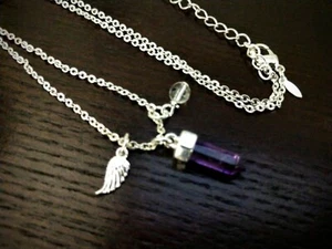 Vintage & Inspirierende Avon Halskette Lila Stein-Quarz? Anhänger & Flügel Charm - Bild 1 von 11