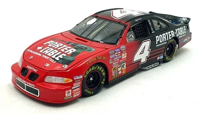 Action 1/24 Scale 400126 - Pontiac Grand Prix 2000 Porter Cable NASCAR #4 - Image 1 of 4
