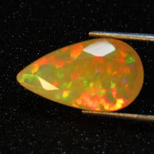 3.24Cts Shimmering Natural Color Play Unheated White Opal Pear Shape  Gemstone - Picture 1 of 5