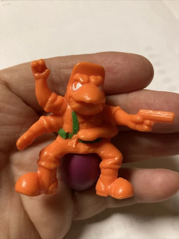 VINTAGE HASBRO ARMY ANTS Assault Team Grease Pit Action Figure Cover