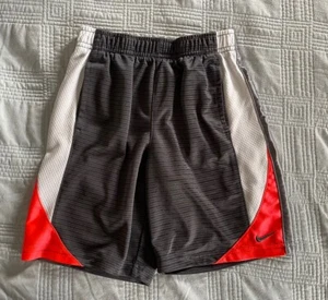 Nike Boys Athletic Red/Black Basketball Shorts (Size 6) - Picture 1 of 3