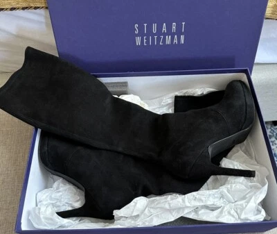 STUART WEITZMAN KNEE HIGH SUEDE BOOTS SIZE 35 - Image 1 of 4