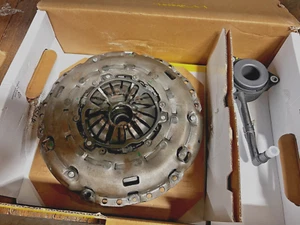 Clutch Kit Volkswagen Passat 2.0 TDI CR - Picture 1 of 9