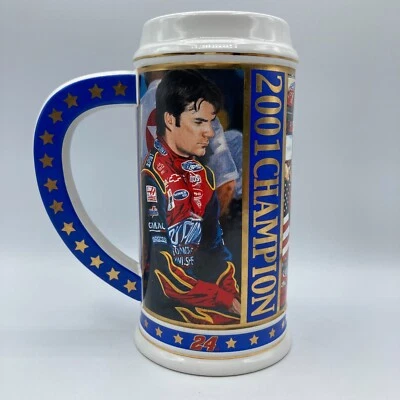 Taza de cerveza Stein de coleccionista conmemorativa del año del campeonato Jeff Gordon 2001 #831 Foto 1 de 4