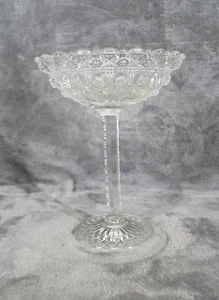 Westmoreland Pedestal Compote Bowl Lacy Daisy Clear Glass 8" Tall 7" Diameter - Picture 1 of 14