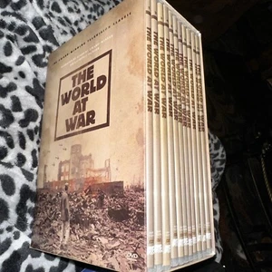 The World at War 11 DVD Set in Box - Picture 1 of 4