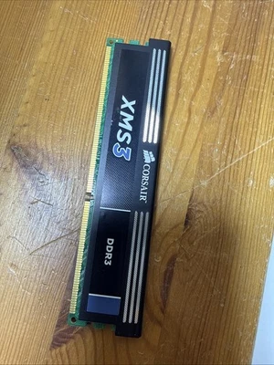 Corsair XMS 8GB DDR3 1333MHz Desktop RAM CMX8GX3M1A1333C9 - Image 1 of 2