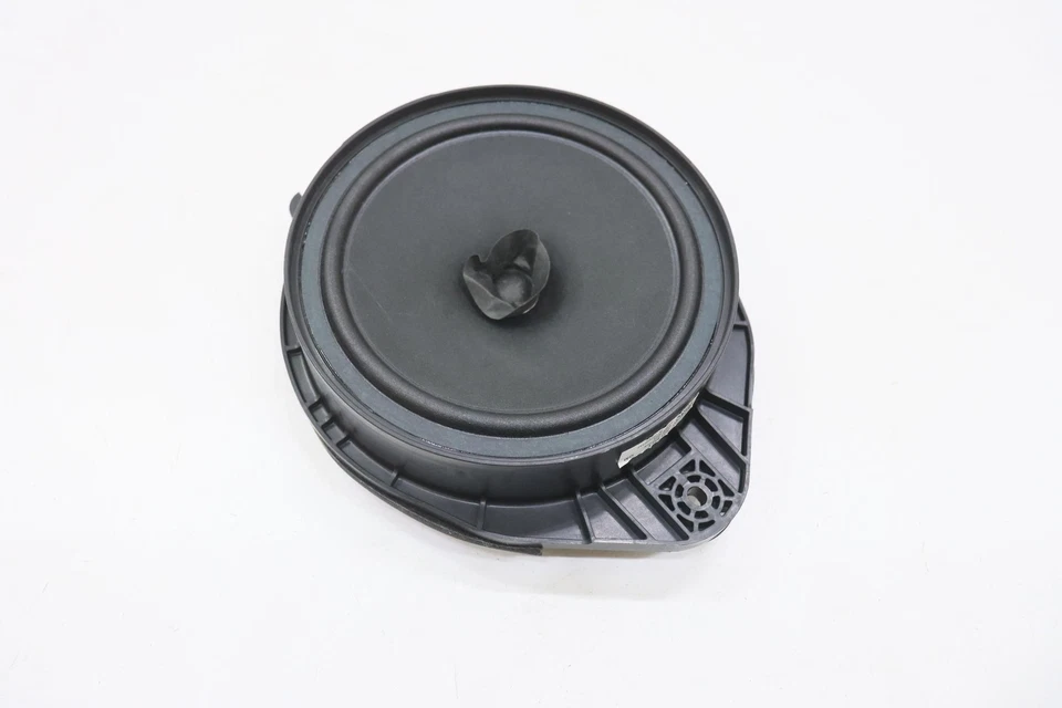 2020 - 2024 CHEVROLET SILVERADO 2500HD ALTO-FALANTE PORTA TRASEIRA ESQUERDA FABRICANTE DE EQUIPAMENTO ORIGINAL 84664540 - Imagem 1 de 4