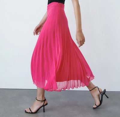 Saia plissada rosa Zara nova com etiquetas - Imagem 1 de 3