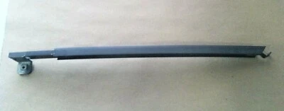 1985-1992 MERCEDES-BENZ 300E W124 ~ LEFT REAR WINDOW RAIL ~ A1247300119 - Image 1 of 4