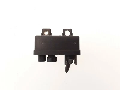 MITSUBISHI CARISMA 1997 2.0TDI GLOW PLUG RELAY OEM 7700107794 - Image 1 of 4