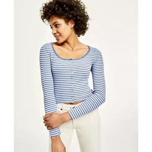 Levi’s Women's Britt Slim Fit Long-Sleeve Snap-Front Top NWT Size L - Picture 1 of 6