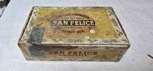 Scatola di sigari vintage in legno San Felice - DWG Cigar Corp Detroit MI - originale... - Foto 1 di 3