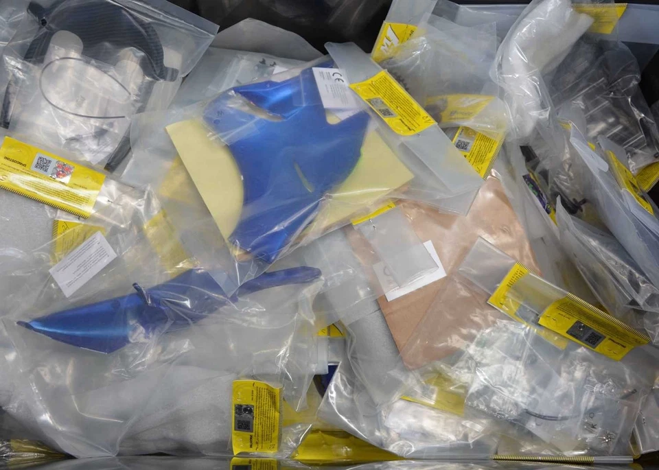 DEAGOSTINI BAUEN SIE DIE VALENTINO ROSSI YAMAHA YZR-M1 FAHRRADTEILE, WÄHLEN SIE - Bild 1 von 1