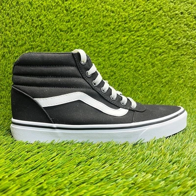 Tênis Vans Ward High Feminino Tamanho 9 Preto Branco Casual Caminhada Skate - Imagem 1 de 4