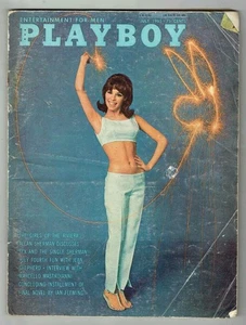 PLAYBOY MAGAZIN JULI 1966 MIT CENTREFOLD  - Bild 1 von 3