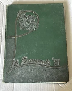 1951 SOUTHEASTERN LOUISIANA COLLEGE UNIVERSITY HAMMOND, YEARBOOK LE SOUVENIR - Picture 1 of 11