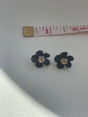Chanel Pendientes Camelia Auténticos Foto 1 de 3